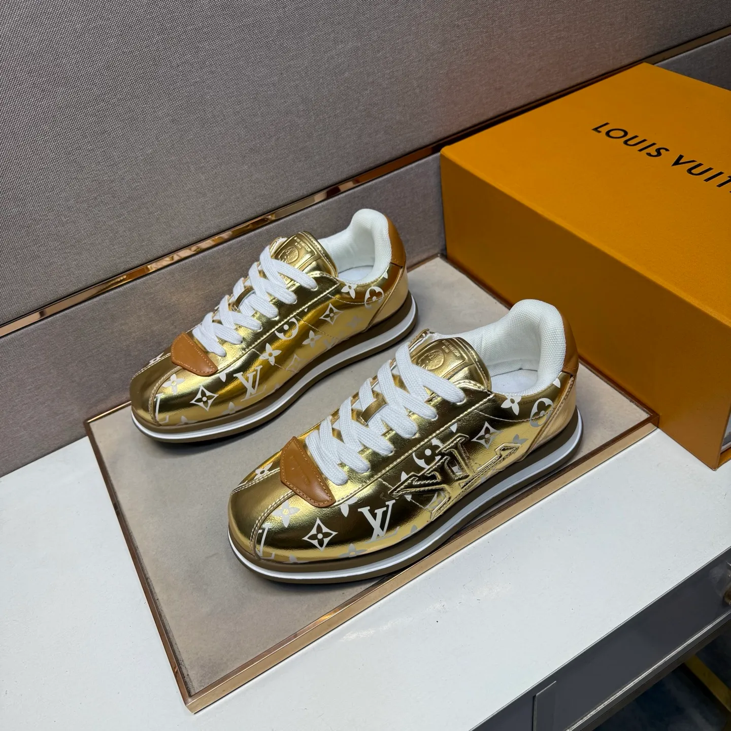 Men's men's shoes 💰pp560 [LV～] Men's casual shoes 2025z cabinet sales simultaneously 🔶Size: 38-44 #️⃣ 🔷5 colors🔜The upper is made of multi-material splicing➕Mesh lining, comfortable and breathable, sole: original comfortable and wear-resistant outsole, ⚠️real thing📱photographed🎬real thing is better📢📢📢